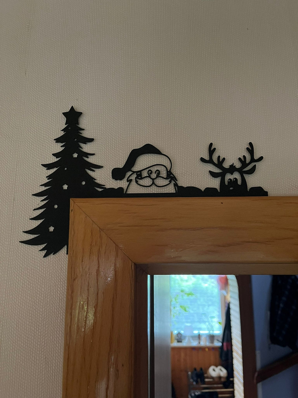 Weihnachtliche Deko-Silhouette für Türrahmen