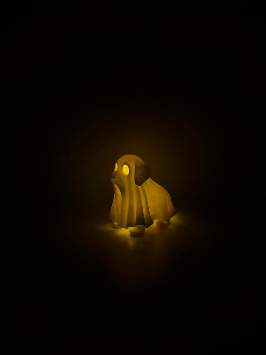 Geisterhund mit LED Licht – 3D gedruckte Hunde Deko