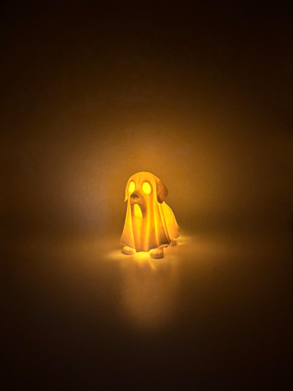 Geisterhund mit LED Licht – 3D gedruckte Hunde Deko