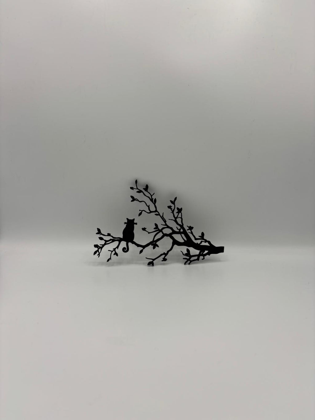 Katze auf Ast Wanddeko aus 3D Druck | Minimalistische Wandkunst