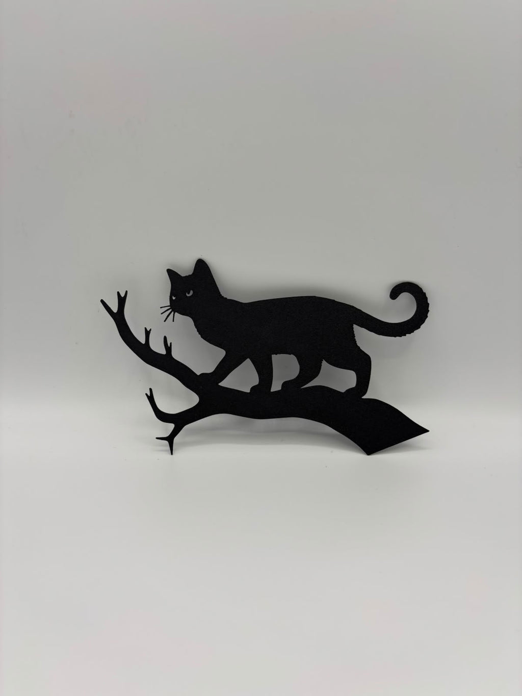 Katze auf Ast Wanddeko | Katzen Wandkunst ohne Bohren
