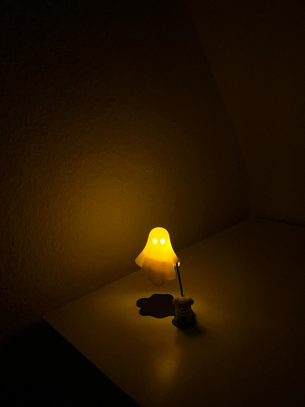 Leuchtender Geist mit Hund LED Deko 3D gedruckt