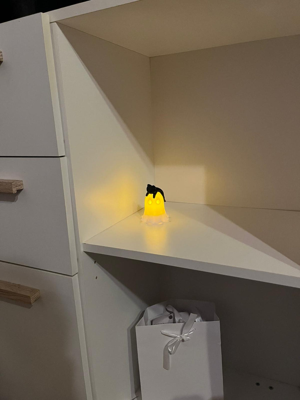 Leuchtender Geist mit Katze LED Deko 3D gedruckt