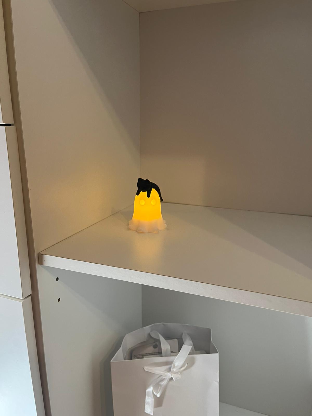 Leuchtender Geist mit Katze LED Deko 3D gedruckt