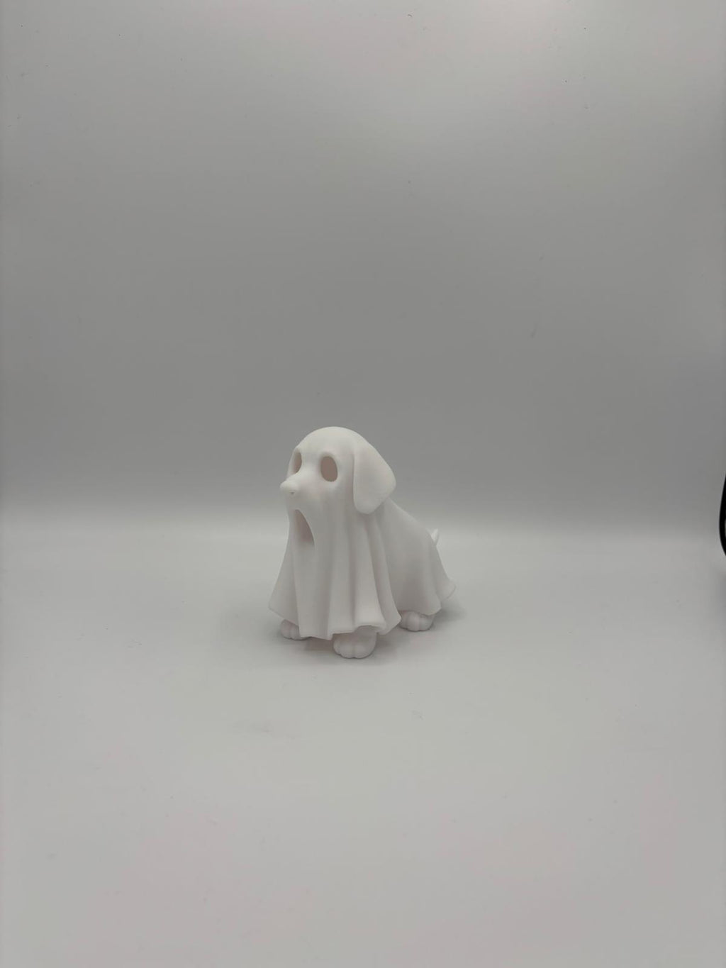 Geisterhund mit LED Licht – 3D gedruckte Hunde Deko