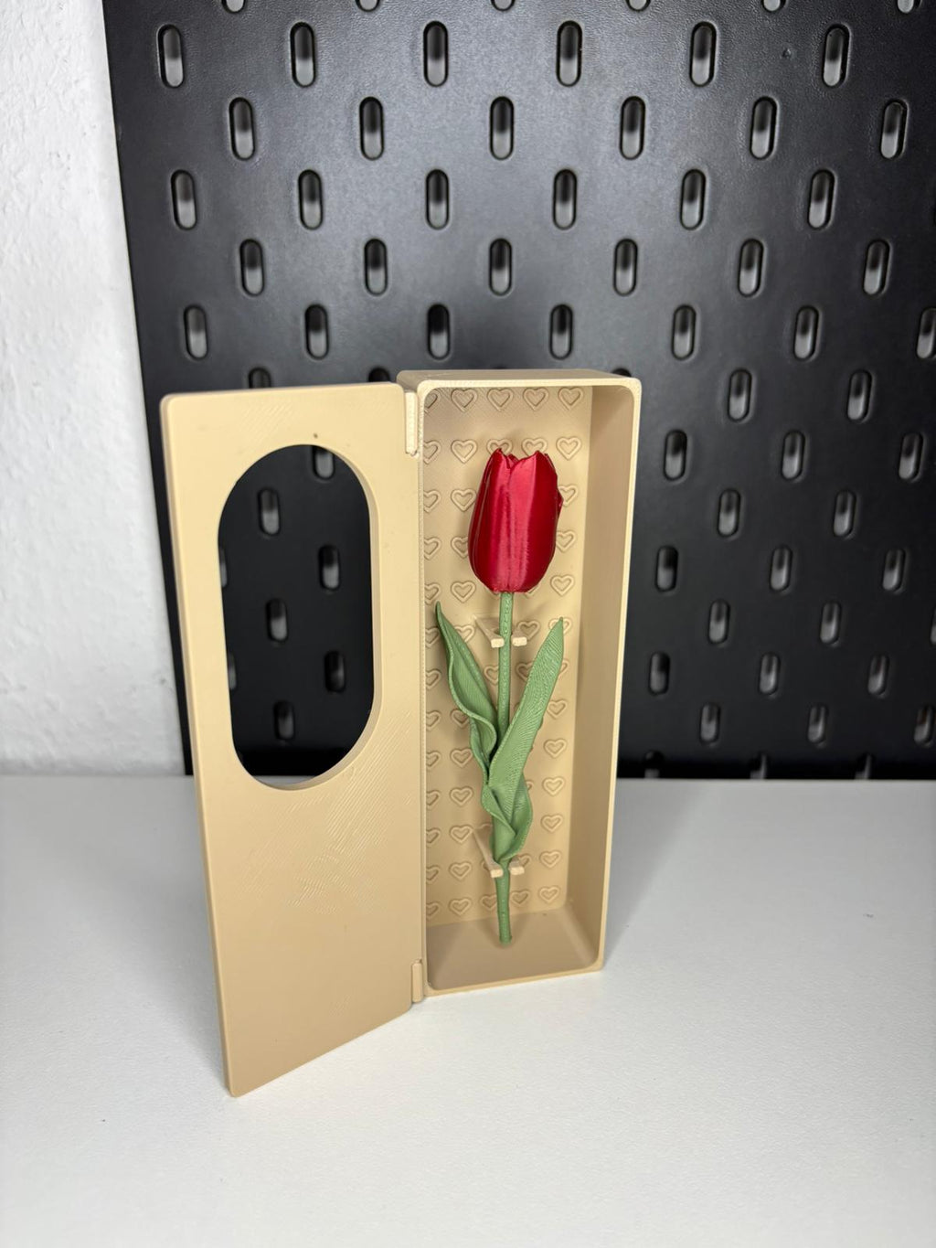Personalisierte Blumenbox mit Tulpe oder Rose – mit Wunschtext